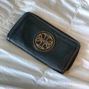 Black Tory Burch Wallet